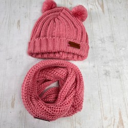 Gorro y cuello de bebé tejido CARILO