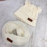 Gorro y cuello de bebé tejido CARILO